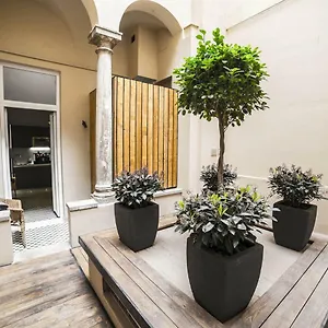 Gasthuis Suitelifetrevi